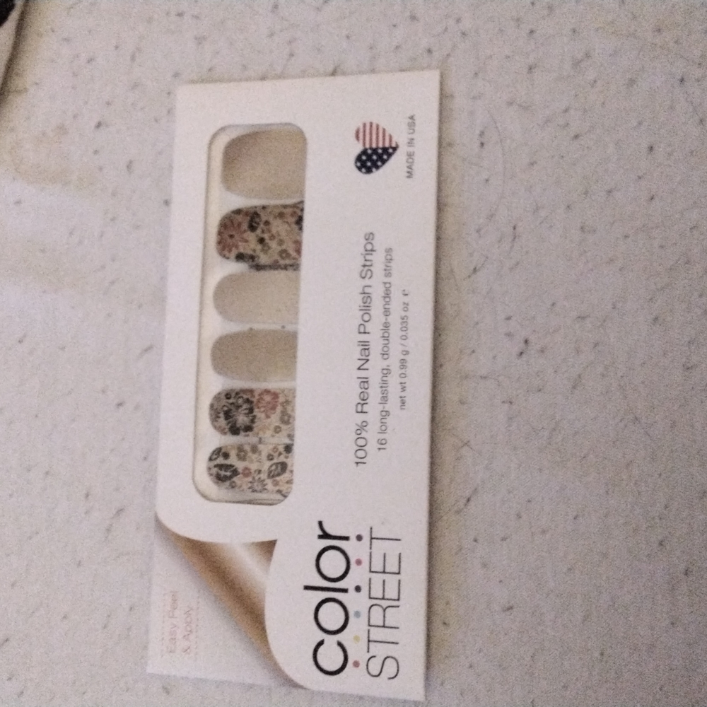 Color Street Petal Pusher